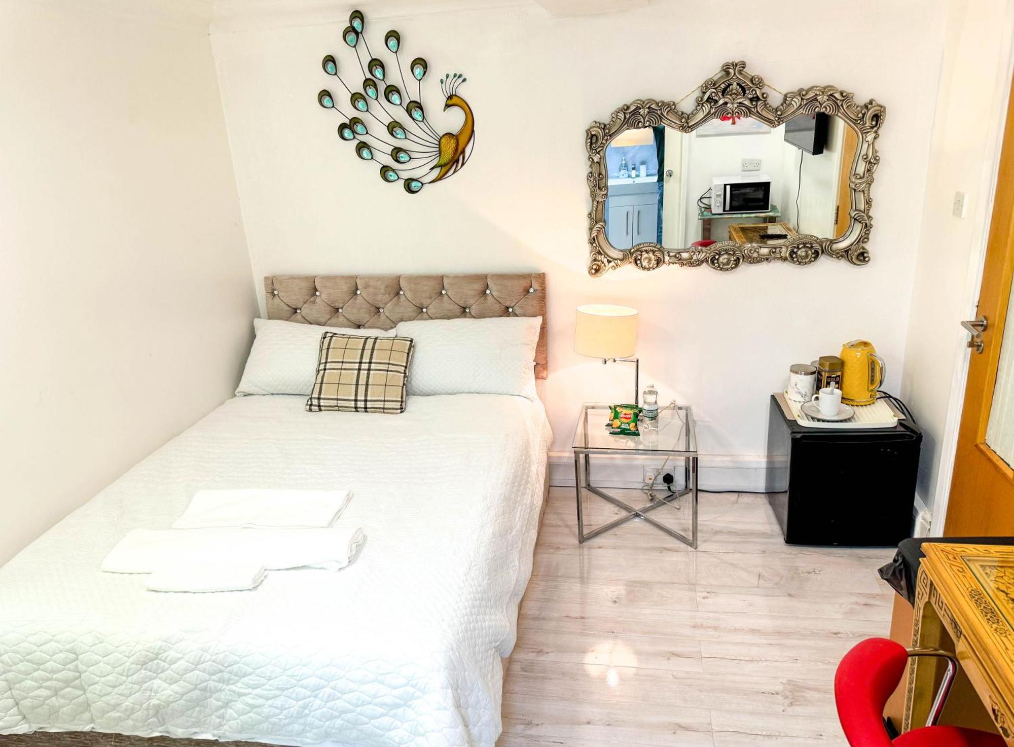 Апартаменты Luxury En-suite In Prime Town Centre Location